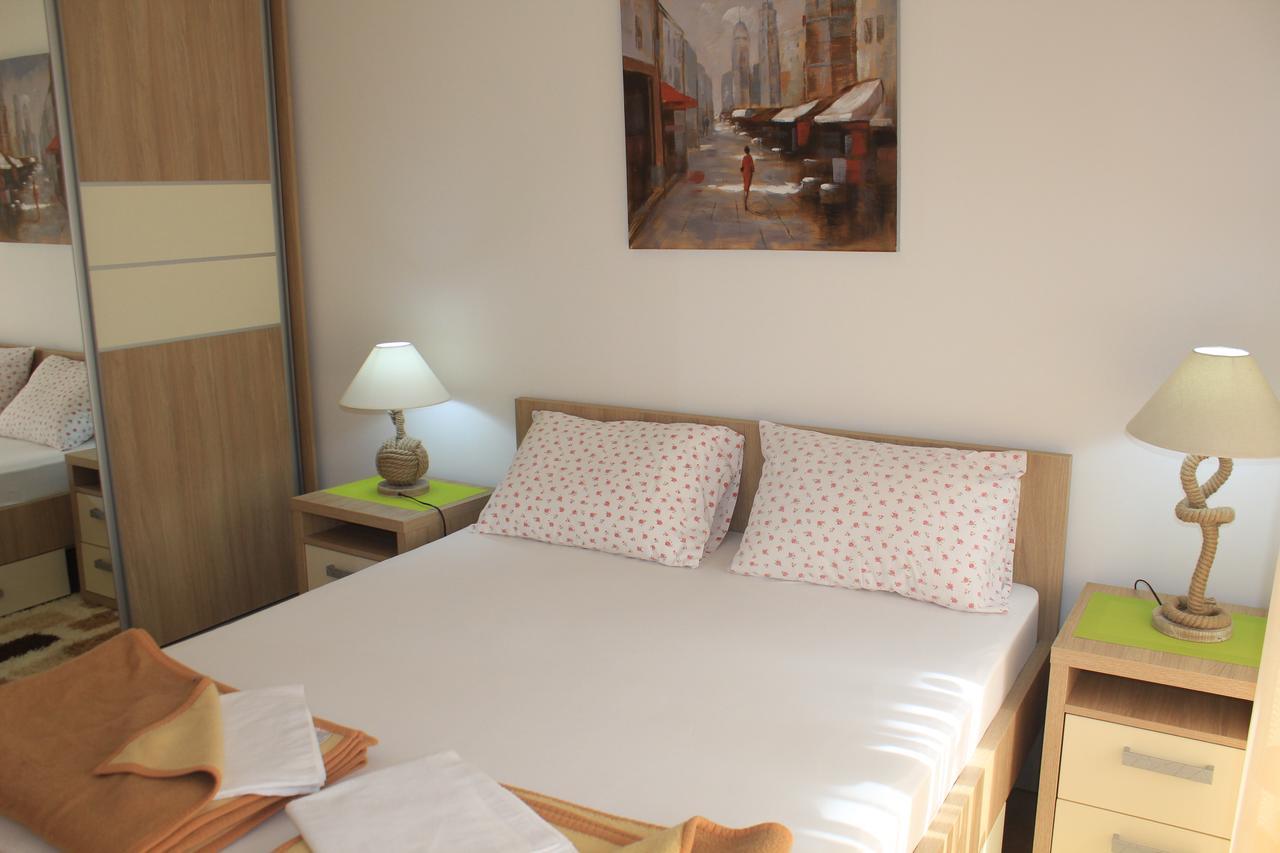 Pjerotic Apartment Budva Buitenkant foto