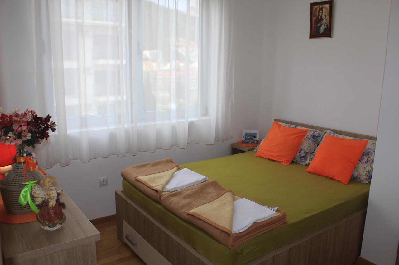 Pjerotic Apartment Budva Buitenkant foto