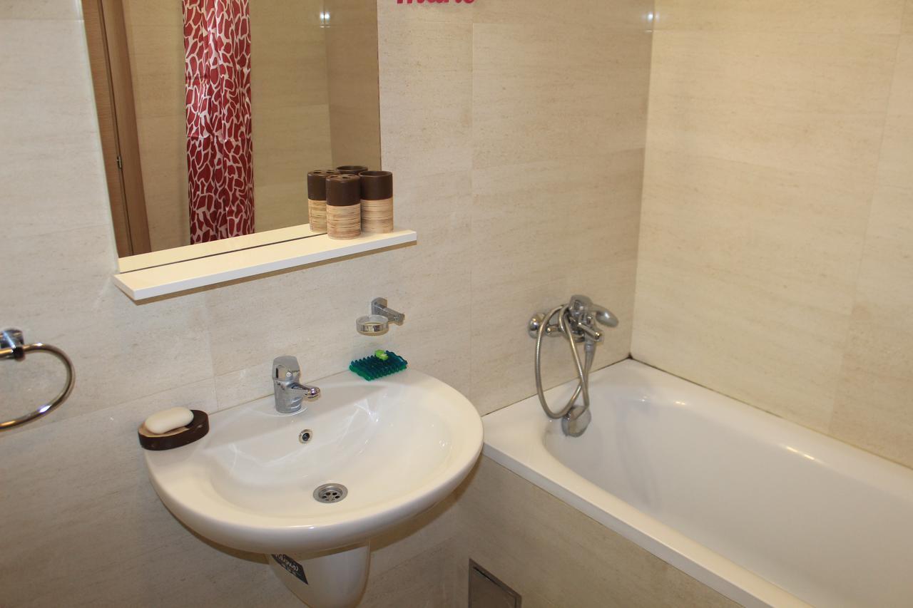 Pjerotic Apartment Budva Buitenkant foto