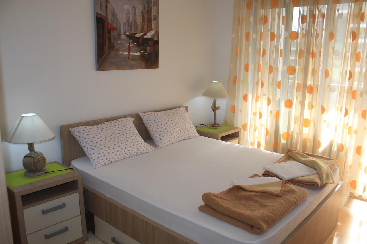 Pjerotic Apartment Budva Buitenkant foto