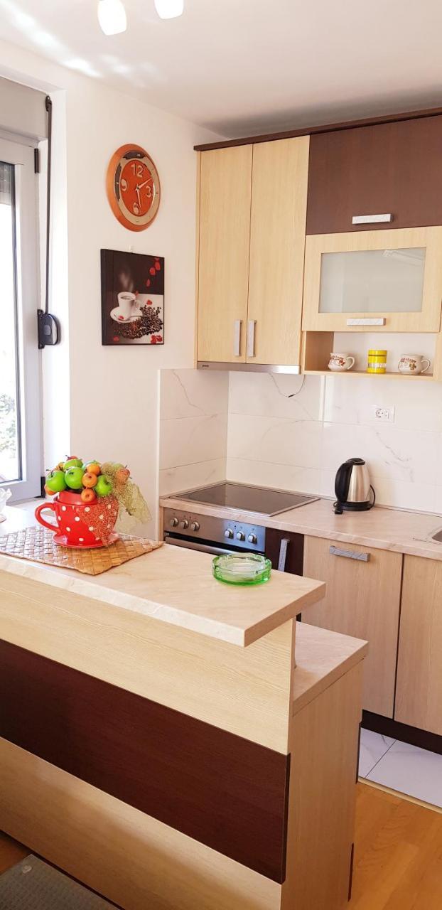 Pjerotic Apartment Budva Buitenkant foto